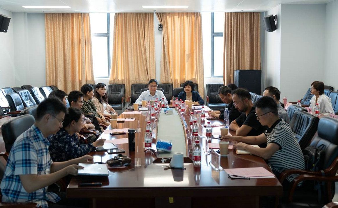 CFBFBE9D8B33D901B70A526EFD6_F2456675_24E1C CFBFBE9D8B33D901B70A526EFD6_F2456675_24E1C