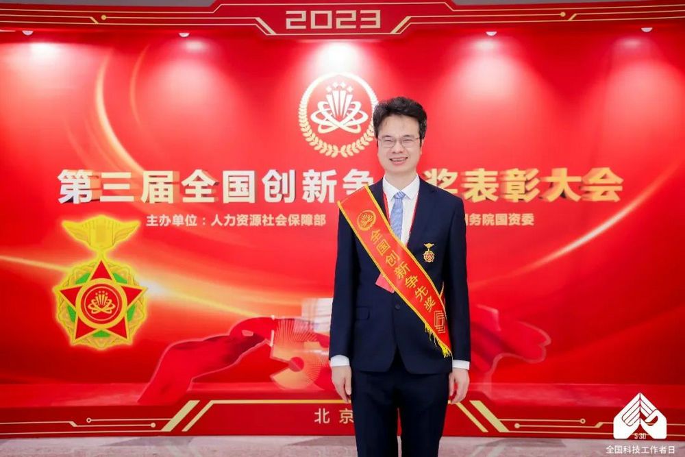 84FD68520AFEF8D9A8D50FEA128_A47E3144_15D09