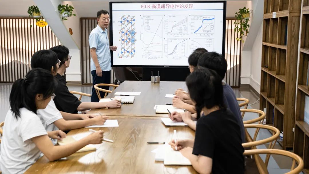 220FD7AC807AED0032DA1AF12C8_2EB3DF06_18F68